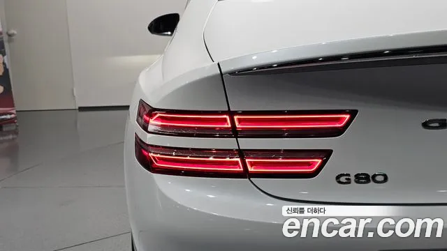 Genesis G80 Бензин 2.5 турбо 2WD — Фото автомобиля 21