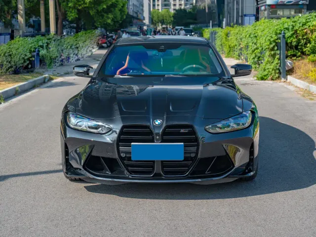 BMW M4 — Фото автомобиля 2