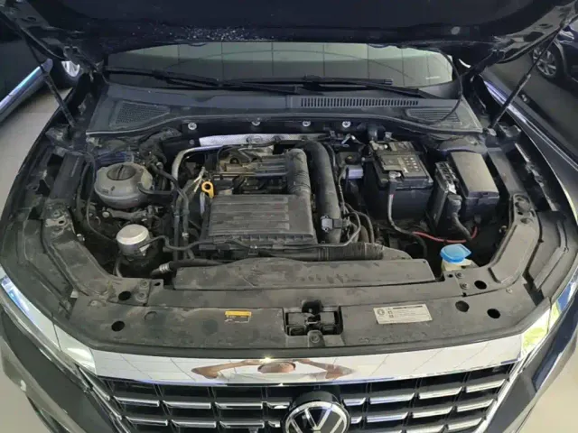 Volkswagen Passat — Фото автомобиля 19