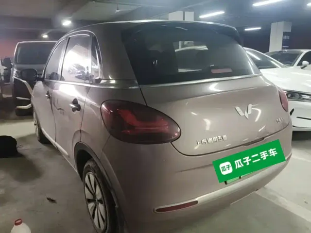Wuling Bingo — Фото автомобиля 4