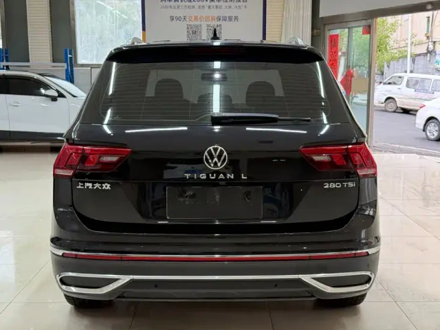 Volkswagen Tiguan L — Фото автомобиля 5