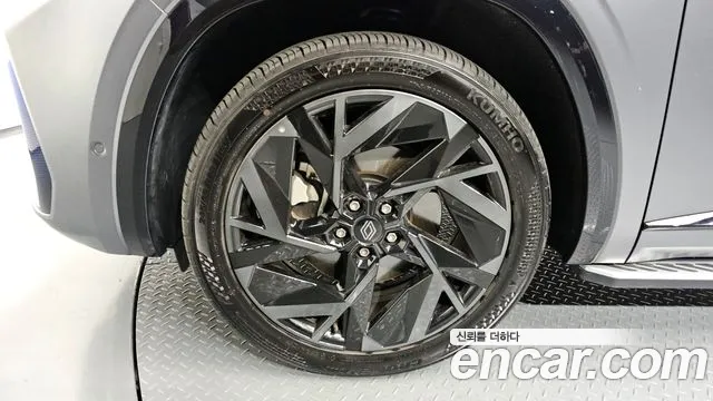 Renault-KoreaSamsung Grand Koleos Grand Koleos 2.0 Esprit Alpine 2WD — Фото автомобиля 4