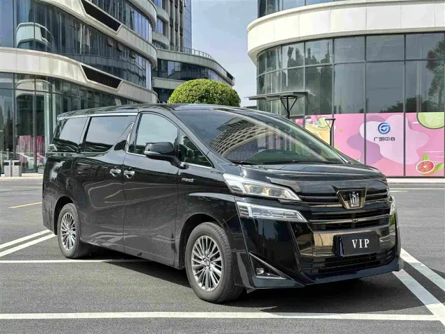Toyota Vellfire — Фото автомобиля 3