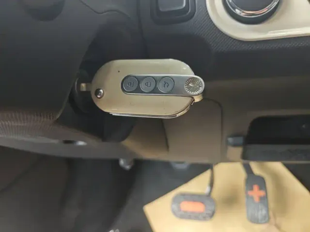 Wuling Hongguang Mini EV — Фото автомобиля 8