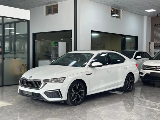 Фотография автомобиля — Skoda Octavia