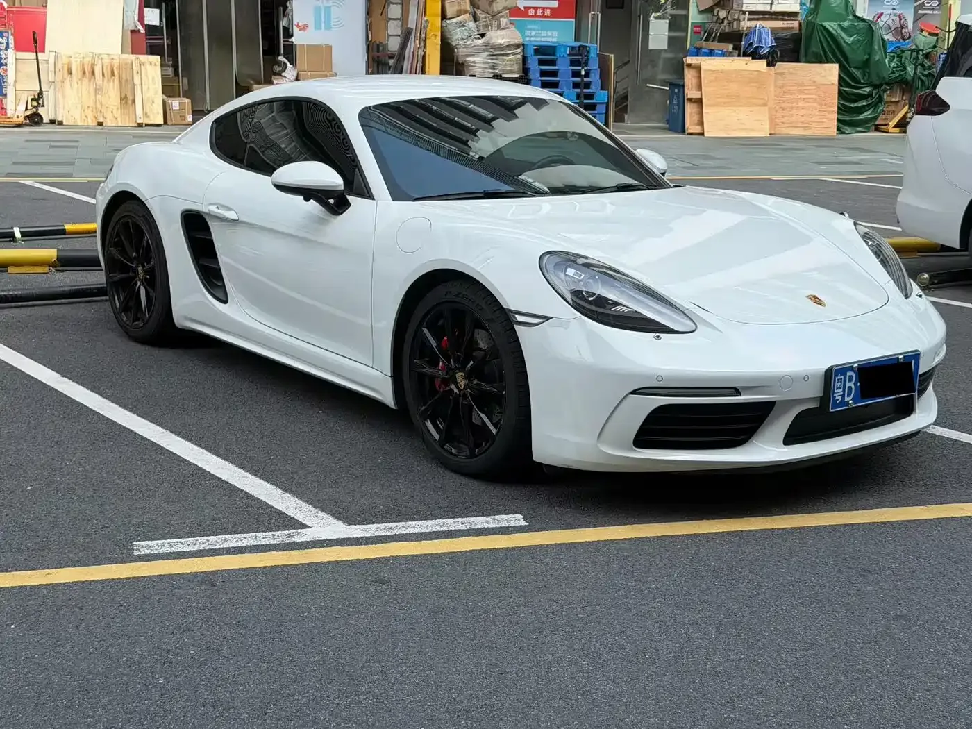 Porsche Porsche 718 2022 Cayman 2.0T — Фото автомобиля 8