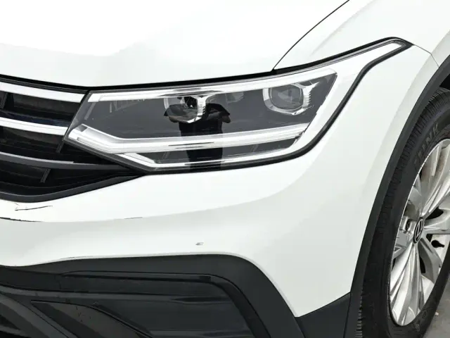 Volkswagen Tiguan L — Фото автомобиля 17