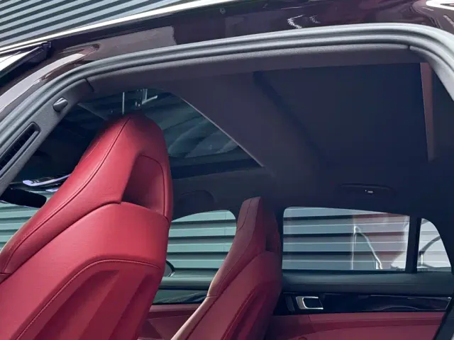 Porsche Panamera — Фото автомобиля 18