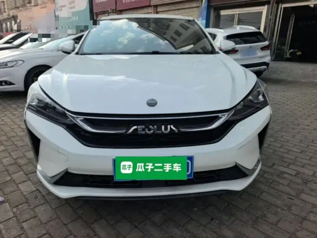 Dongfeng Yixuan — Фото автомобиля 2