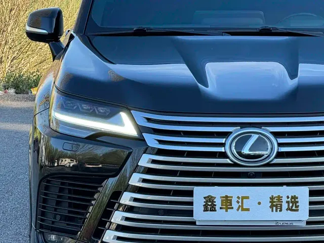Lexus LX — Фото автомобиля 6