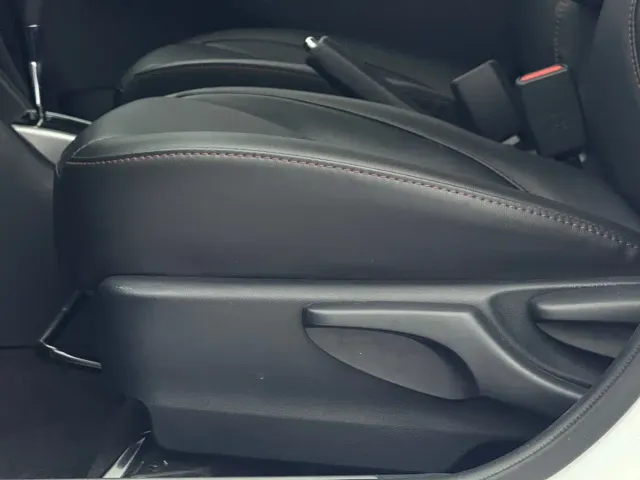 Toyota YARiS L Zhi Xuan — Фото автомобиля 21