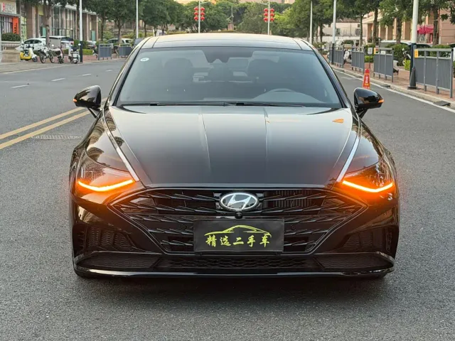 Hyundai Sonata — Фото автомобиля 2