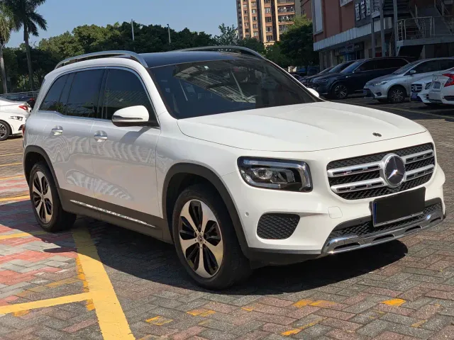 Mercedes-Benz GLB-Class — Фото автомобиля 3