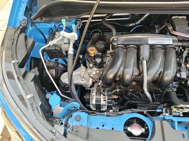 Honda Fit — Фото автомобиля 20