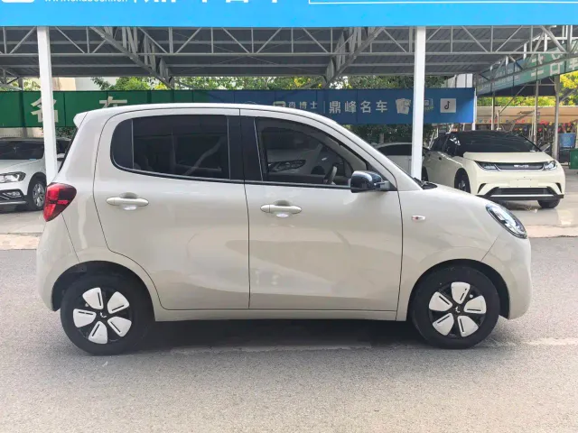 Wuling Hongguang Mini EV — Фото автомобиля 11