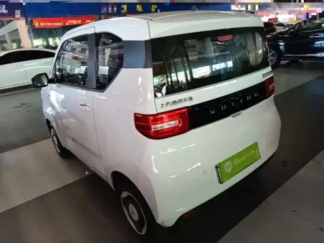 Wuling Hongguang Mini EV — Фото автомобиля 4