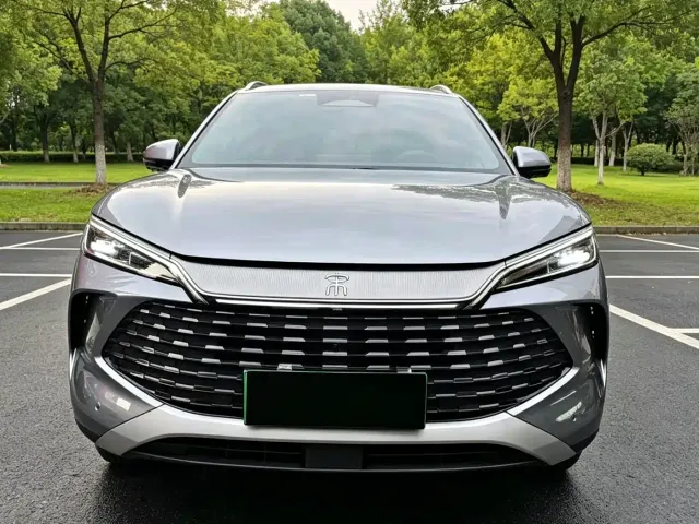 BYD Song L DM-i — Фото автомобиля 2