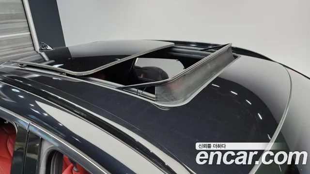 Genesis GV70 2.5T Бензин AWD — Фото автомобиля 19