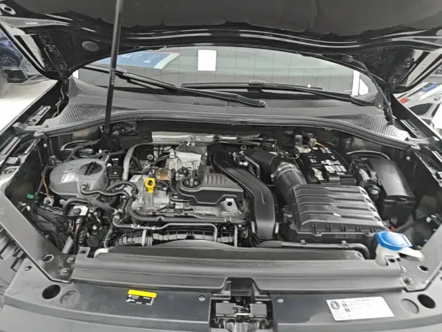 Volkswagen Tiguan L — Фото автомобиля 19
