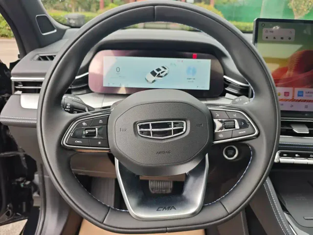 Geely Xingrui — Фото автомобиля 12