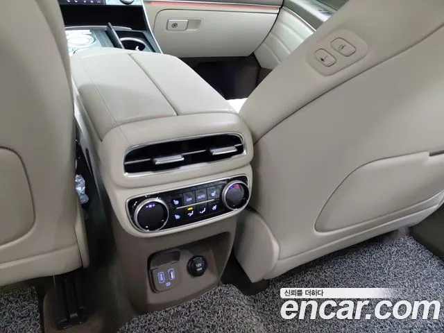 Genesis GV80 3.5T Бензин AWD — Фото автомобиля 29