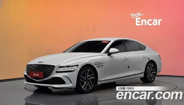 Фотография автомобиля — Genesis G80 RG3