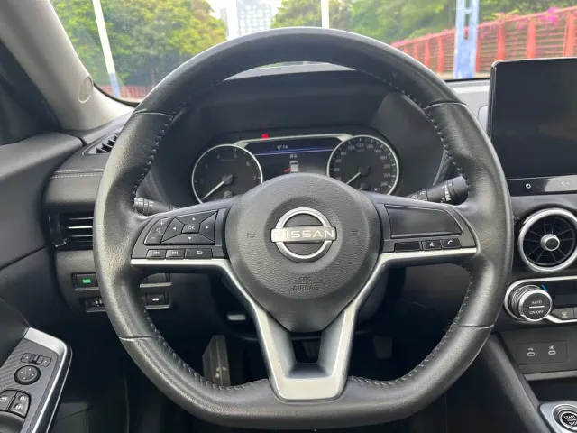 Nissan Sylphy — Фото автомобиля 15