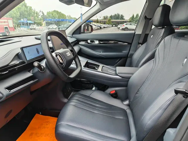 Geely Galaxy E5 — Фото автомобиля 13