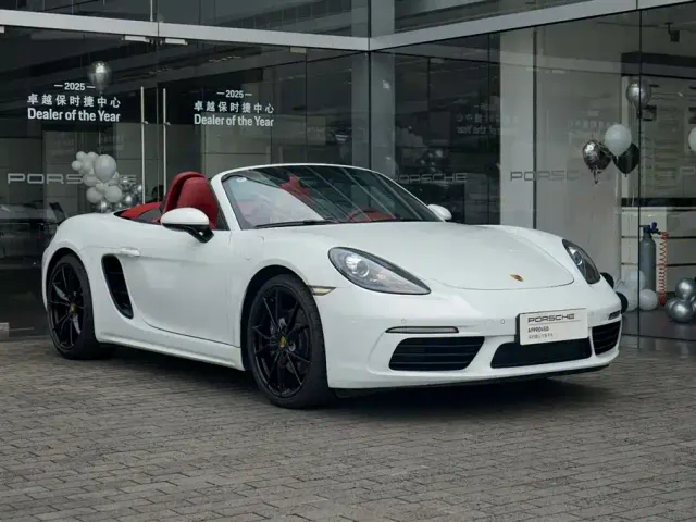 Porsche 718 — Фото автомобиля 9