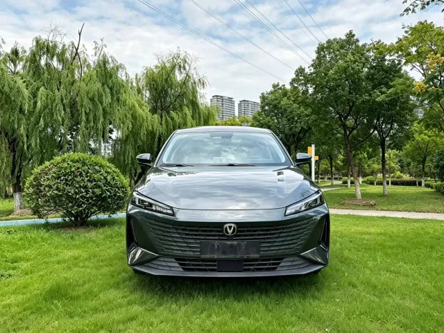 Changan Lamore — Фото автомобиля 2