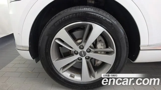 Genesis GV80 — Фото автомобиля 5