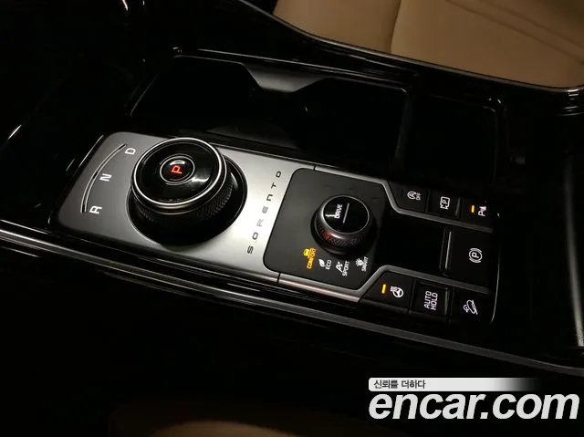 Kia Sorento Sorento 4-е поколение Бензин 2.5T 4WD — Фото автомобиля 15
