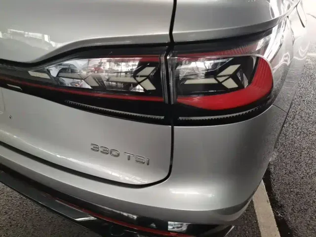 Volkswagen Tiguan X — Фото автомобиля 7