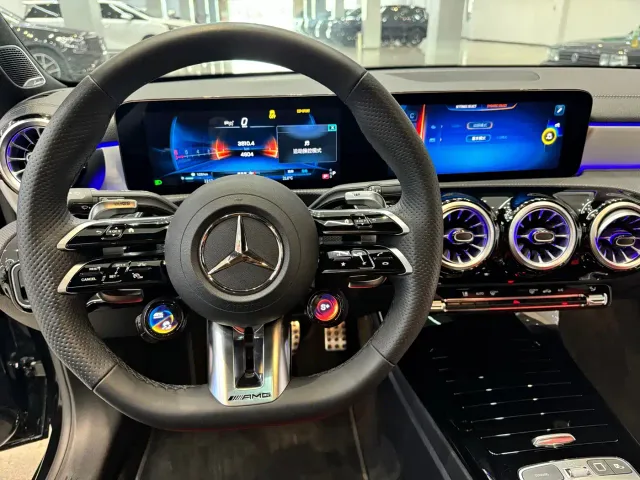 Mercedes-Benz A-Class AMG — Фото автомобиля 12