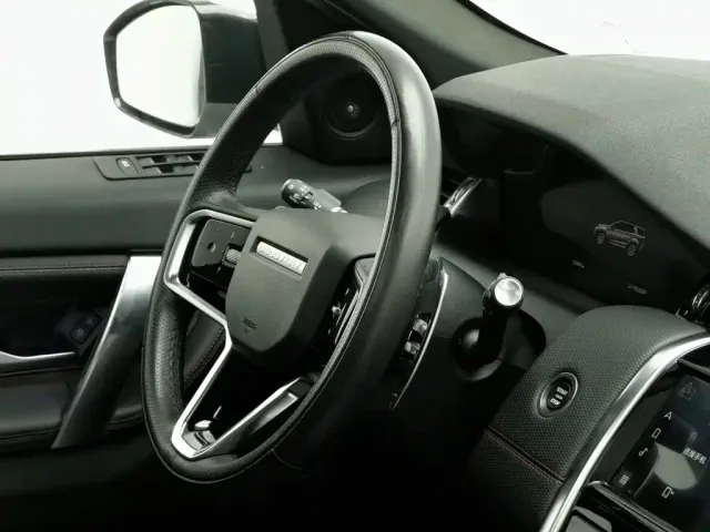 Land Rover Discovery Sport — Фото автомобиля 22