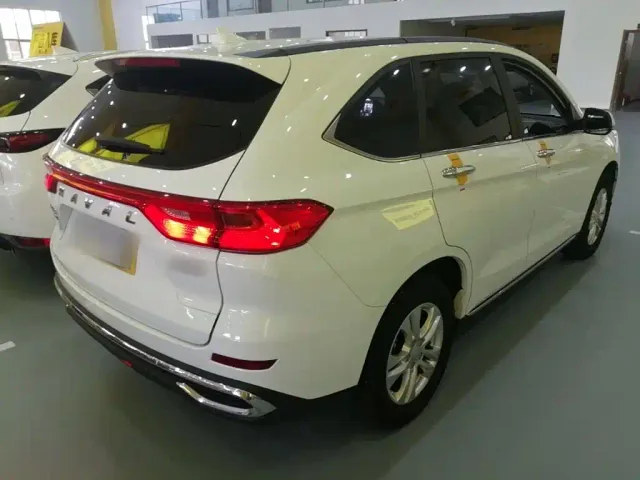Haval M6 — Фото автомобиля 6