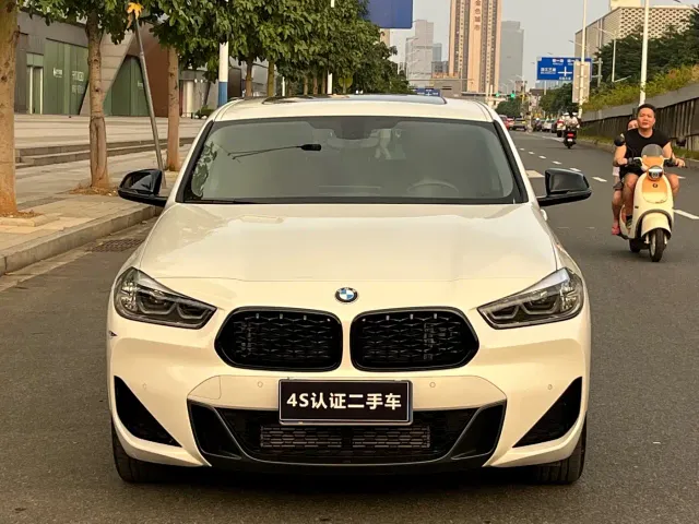 BMW X2 — Фото автомобиля 3