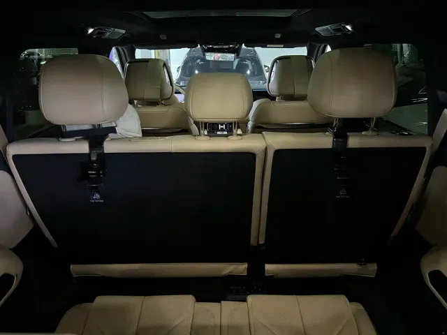 BYD FangChengBao Leopard 8 — Фото автомобиля 12