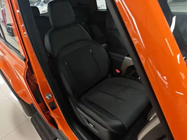 iCAR V23 — Фото автомобиля 24
