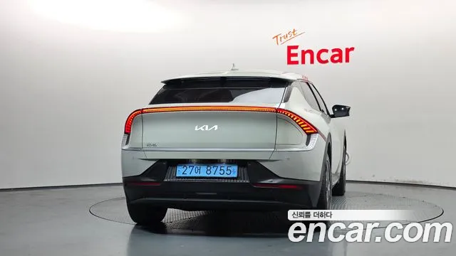 Kia EV6 — Фото автомобиля 4