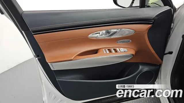 Genesis GV70 2.5T Бензин AWD — Фото автомобиля 23