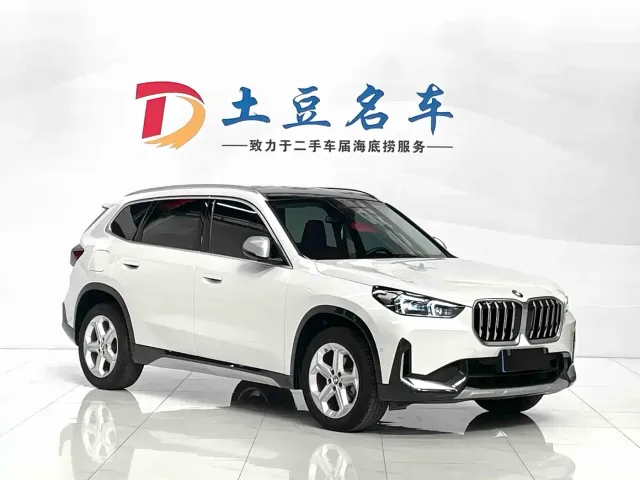 BMW X1 — Фото автомобиля 3
