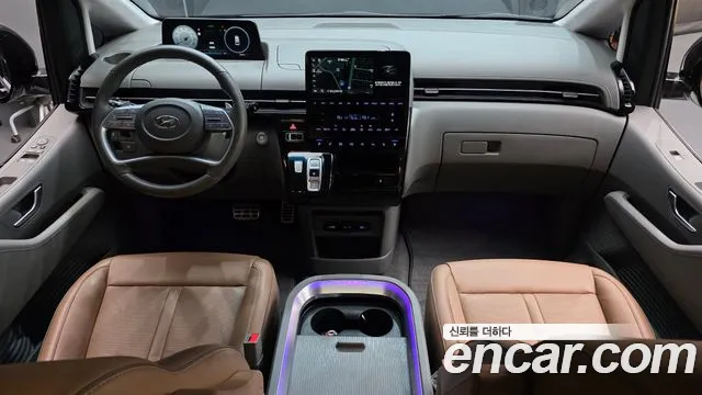 Hyundai Staria Staria — Фото автомобиля 7