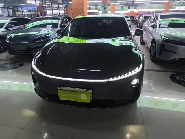 Changan Qiyuan A07 — Фото автомобиля 2