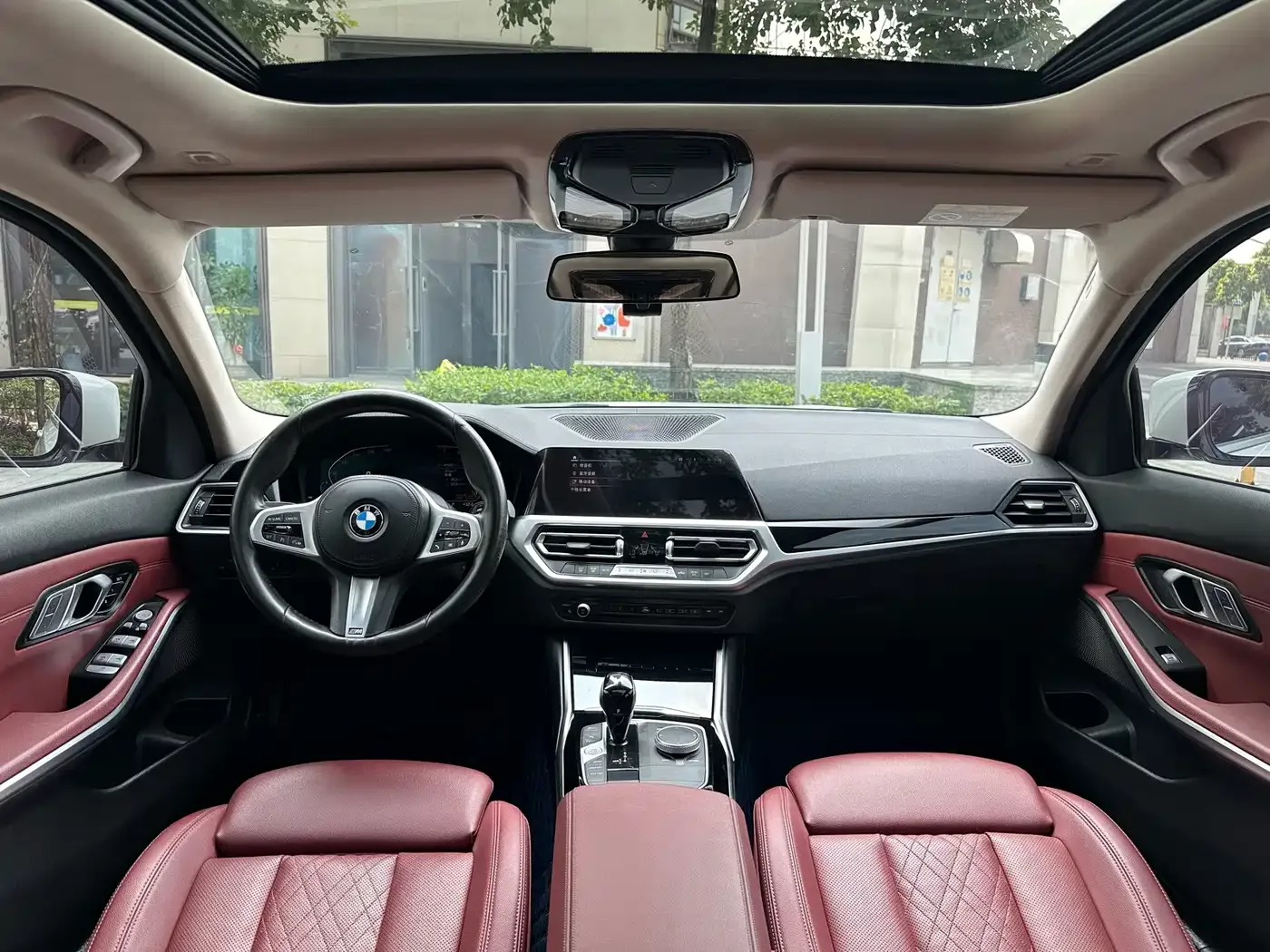 BMW BMW 3 Series 2022 320Li M Sport Package — Фото автомобиля 5