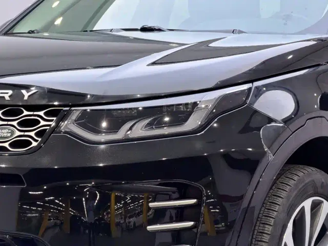 Land Rover Discovery Sport — Фото автомобиля 6