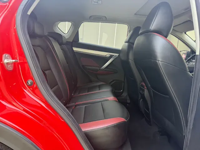 Geely Binyue — Фото автомобиля 6