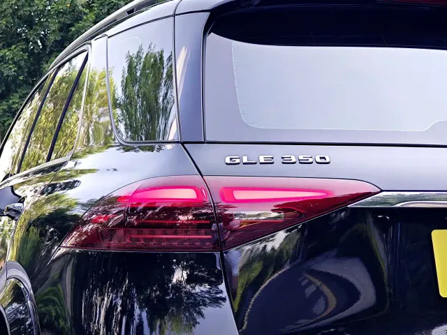 Mercedes-Benz GLE-Class — Фото автомобиля 30