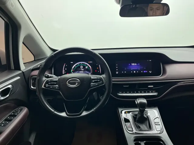 GAC Trumpchi M6 — Фото автомобиля 11