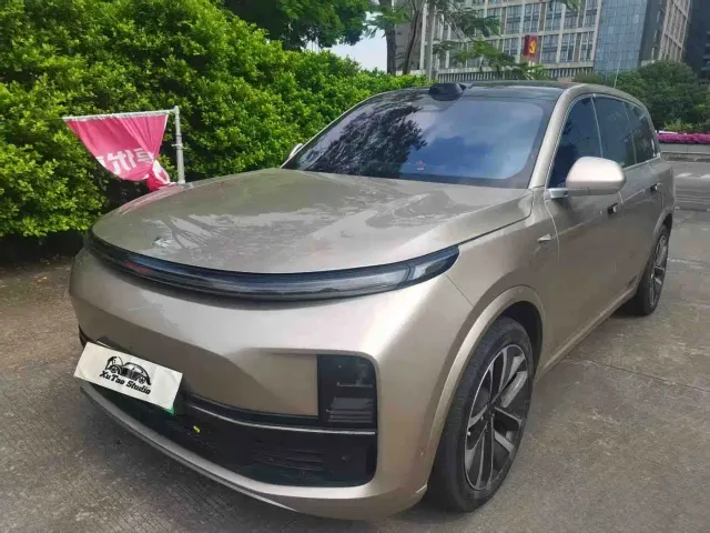 Фотография автомобиля — Li Auto L9